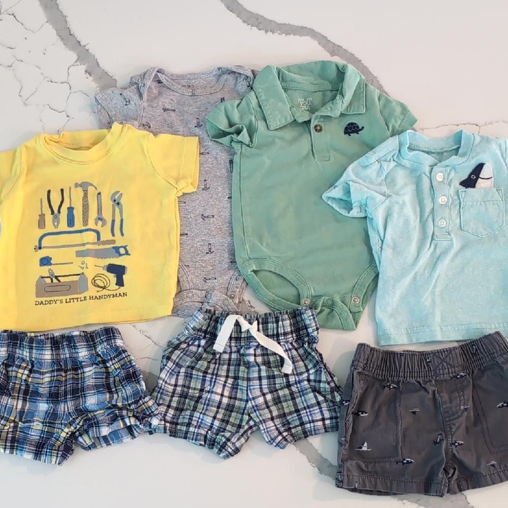Bundle Of 3 Carter's Baby Boy Outfits Size 6 Months EUC